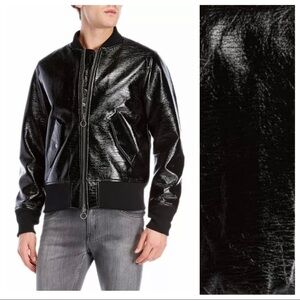 NWT Guy Laroche Man Textured Bomber Jacket Size M.